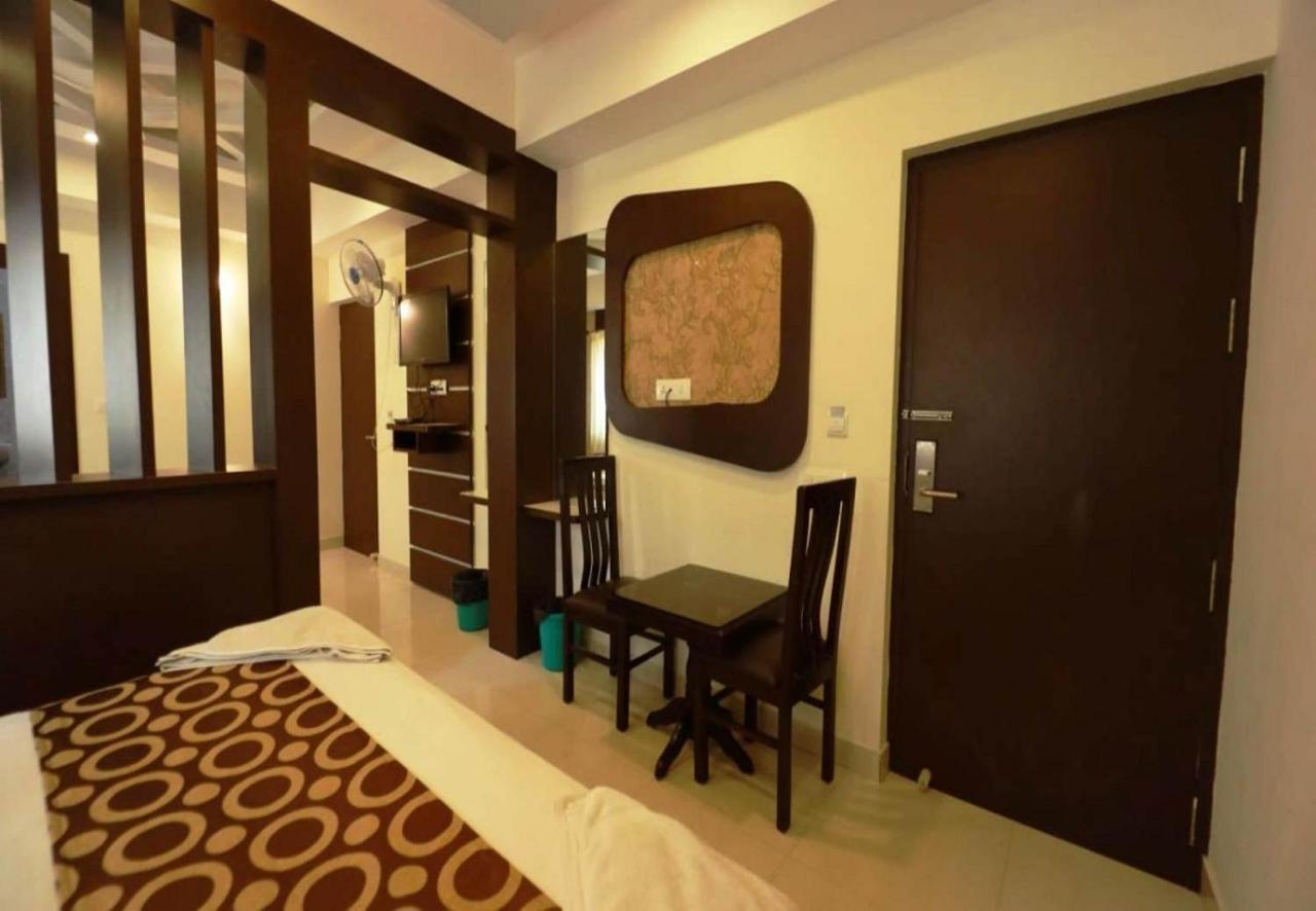 Silver Suite Chikmagalūr Exterior foto